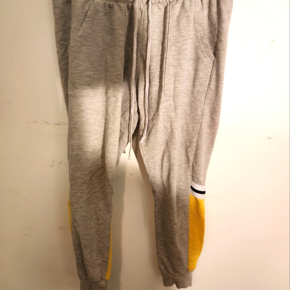 Just Be womens sweatpants size medium